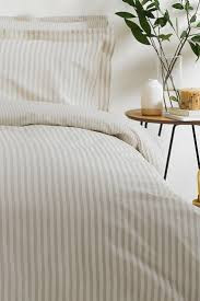 سرویس روتختی دونفره میکرو هتلی راهراه شیک – کاور تخت و روبالشی ا سفید