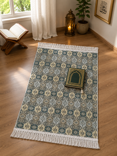 سجاده ترکمن ریشهدار با طرح سنتی و پارچه ضخیم PP